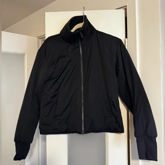 Lululemon reversible quilted jacket - Picture 2 of 8